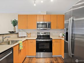 107 20th Avenue 306, Seattle WA 98122