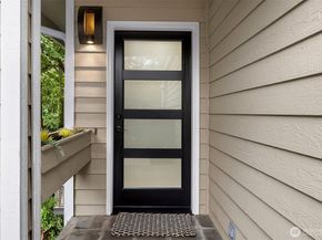 4423 W Brygger, Seattle WA 98199