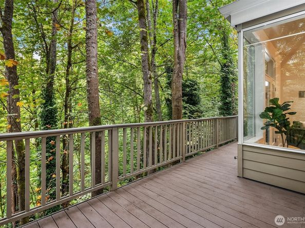 4423 W Brygger, Seattle WA 98199