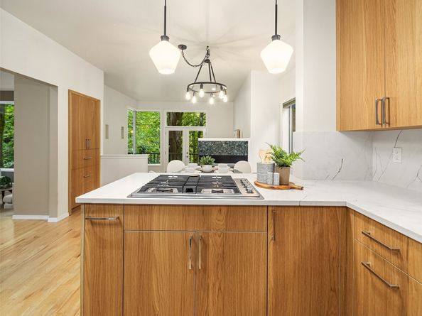 4423 W Brygger, Seattle WA 98199