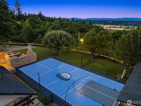 412 Hi Crest Drive, Auburn WA 98001