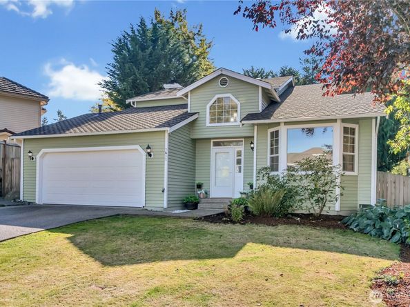 1411 S 282nd Place, Federal Way WA 98003