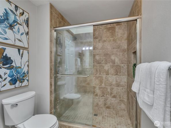 1411 S 282nd Place, Federal Way WA 98003