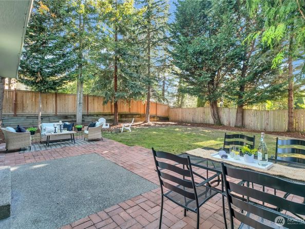1411 S 282nd Place, Federal Way WA 98003