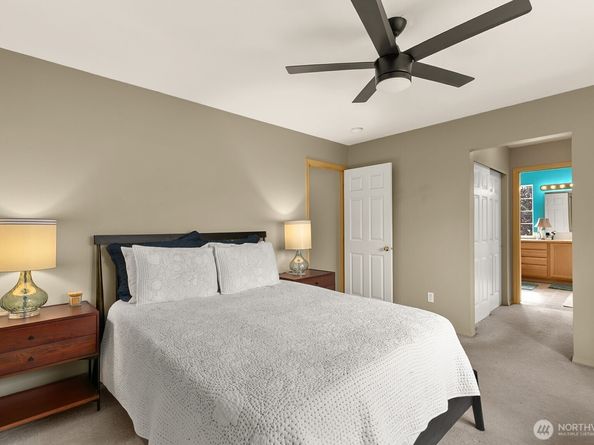 17928 15th Avenue W, Lynnwood WA 98037