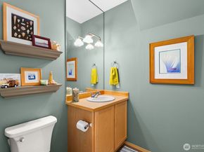 17928 15th Avenue W, Lynnwood WA 98037