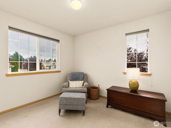 17928 15th Avenue W, Lynnwood WA 98037