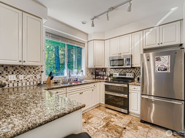 15150 140th Way SE R104, Renton WA 98058