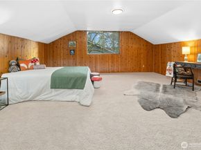 1912 161st Avenue NE, Bellevue WA 98008