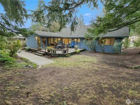 1912 161st Avenue NE, Bellevue WA 98008