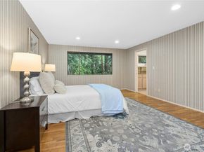 1912 161st Avenue NE, Bellevue WA 98008