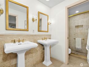 1912 161st Avenue NE, Bellevue WA 98008