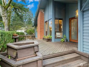 1912 161st Avenue NE, Bellevue WA 98008