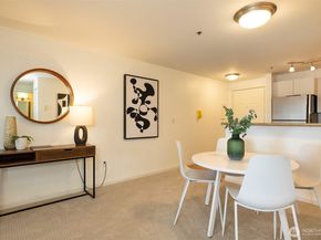 8745 Greenwood Avenue N 314, Seattle WA 98103