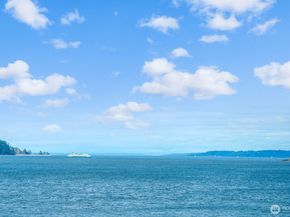 14274 Olympic Drive SW, Vashon WA 98070