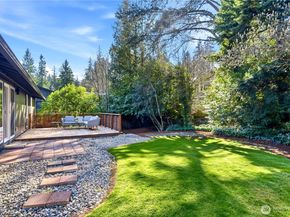 4521 146th Avenue SE, Bellevue WA 98006