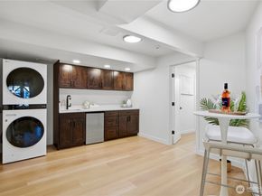 4521 146th Avenue SE, Bellevue WA 98006