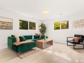 4031 30th Avenue S B, Seattle WA 98108