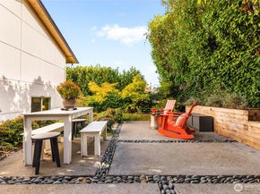 4031 30th Avenue S B, Seattle WA 98108