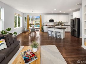 36324 SE Isley Street, Snoqualmie WA 98065