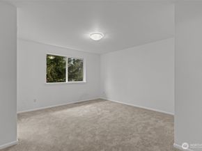 2055 S 263rd Street, Des Moines WA 98198