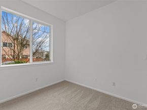 2055 S 263rd Street, Des Moines WA 98198