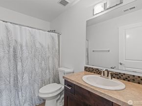 2055 S 263rd Street, Des Moines WA 98198