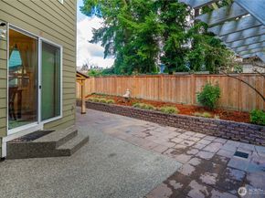 21702 103rd Place SE, Kent WA 98031