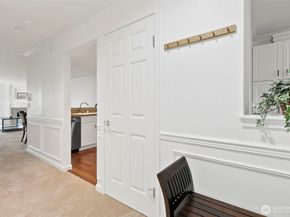 410 2nd Avenue S 207, Kirkland WA 98033