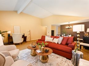 6301 Sand Point Way NE E3, Seattle WA 98115