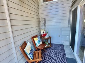 3015 127th Place SE N21, Bellevue WA 98005