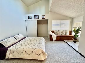 3015 127th Place SE N21, Bellevue WA 98005