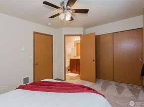 2652 Maryland Way E, Port Orchard WA 98366