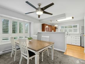 9904 NE 142nd Place C302, Kirkland WA 98034