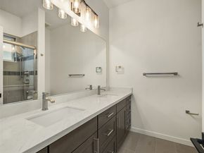 2006 120th Street NE Unit 2, Seattle WA 98125