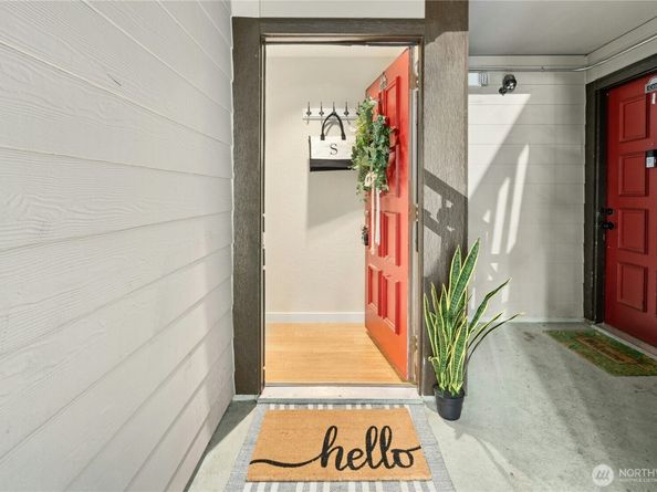 9515 NE 180th Street C101, Bothell WA 98011