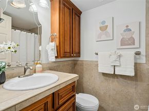 9515 NE 180th Street C101, Bothell WA 98011