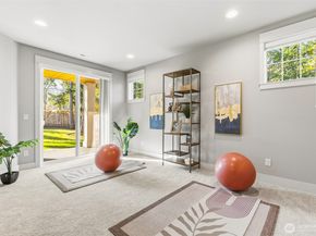 14003 NE 6th Place, Bellevue WA 98007