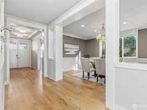 14003 NE 6th Place, Bellevue WA 98007