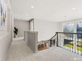 14003 NE 6th Place, Bellevue WA 98007