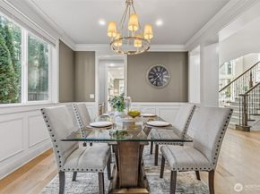 14003 NE 6th Place, Bellevue WA 98007