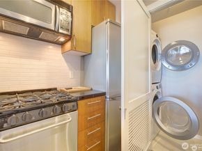 2721 1st Avenue PH06, Seattle WA 98121