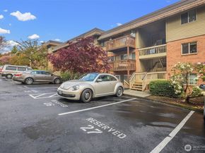 3834 175th Avenue NE 209, Redmond WA 98052