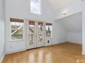 5907 40th Avenue SW A, Seattle WA 98136