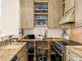 2801 1st Avenue 113, Seattle WA 98121