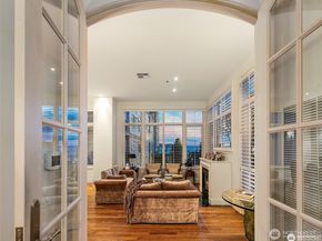 2801 1st Avenue 113, Seattle WA 98121