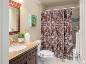 15907 NE 40th Way 32A, Redmond WA 98052