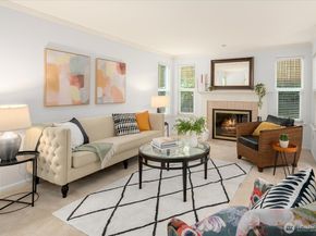 15907 NE 40th Way 32A, Redmond WA 98052