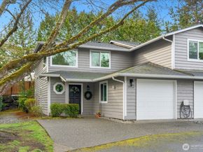 15907 NE 40th Way 32A, Redmond WA 98052