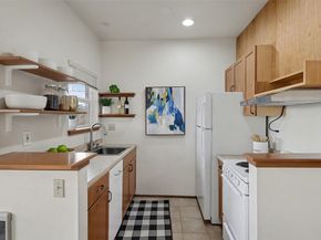 2600 NW 56th Street 3, Seattle WA 98107